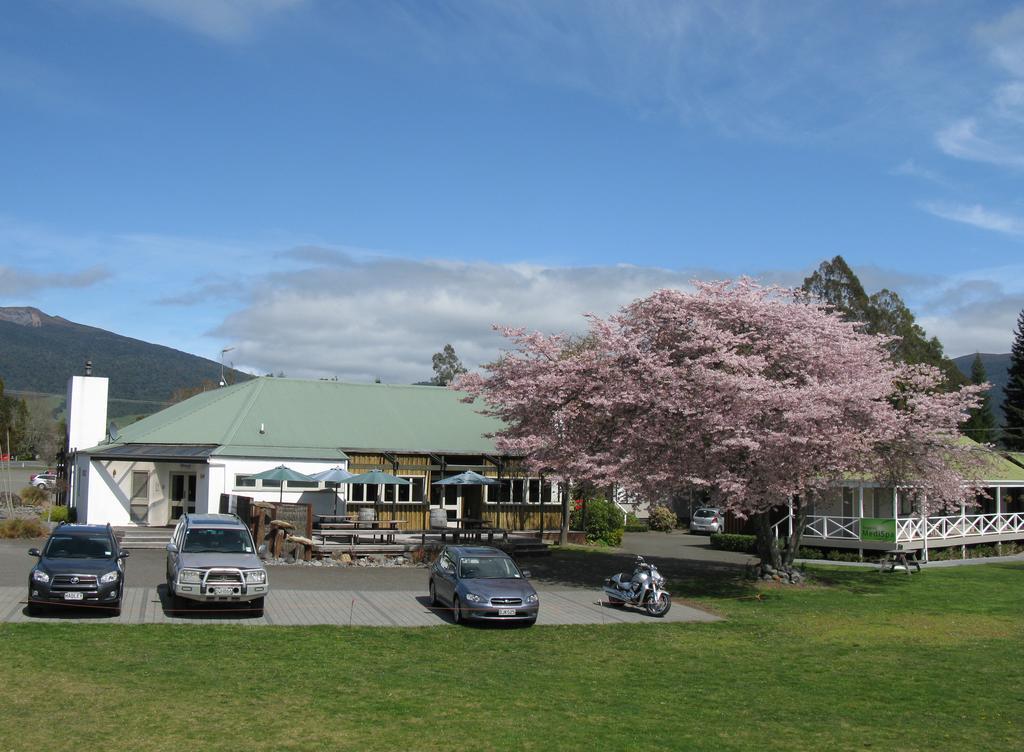 Turangi Bridge Motel Luaran gambar