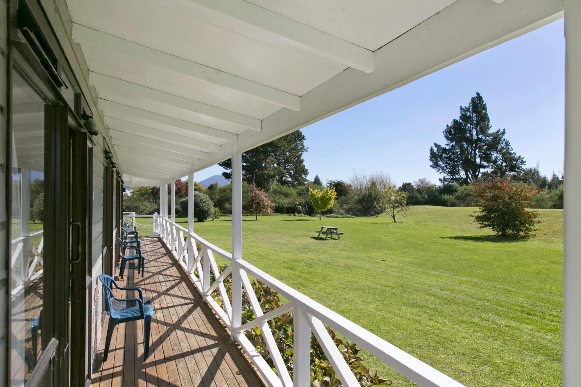 Turangi Bridge Motel Luaran gambar