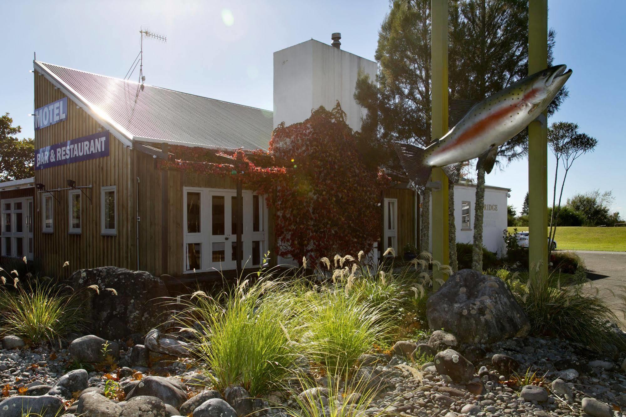 Turangi Bridge Motel Luaran gambar